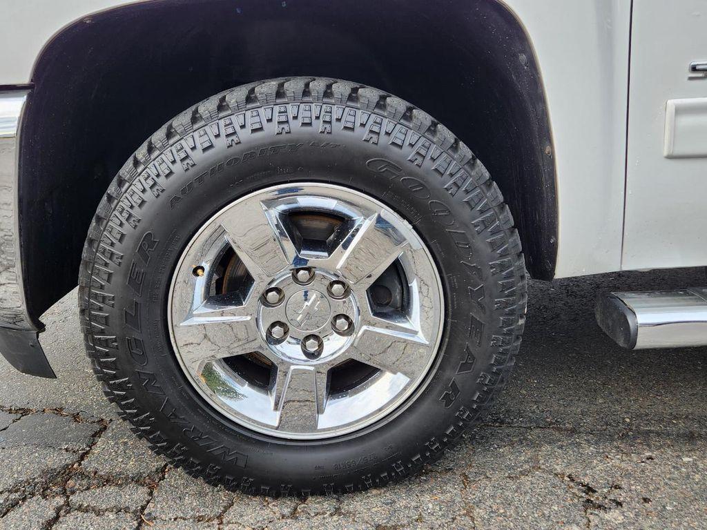 used 2013 Chevrolet Silverado 1500 car, priced at $17,499