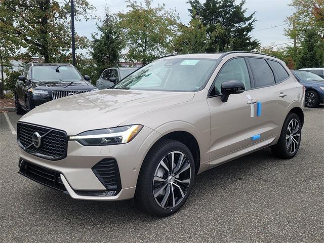 new 2025 Volvo XC60 car, priced at $55,335