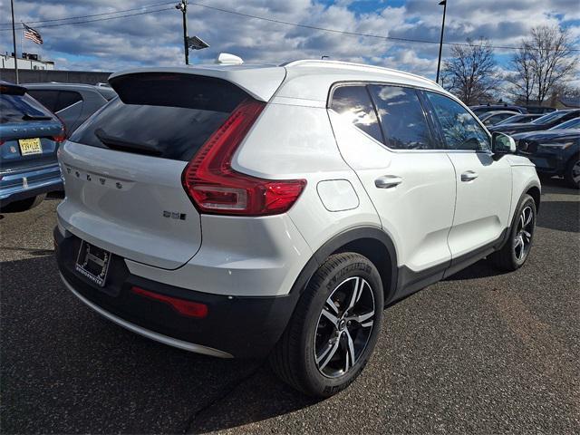 used 2024 Volvo XC40 car, priced at $31,992