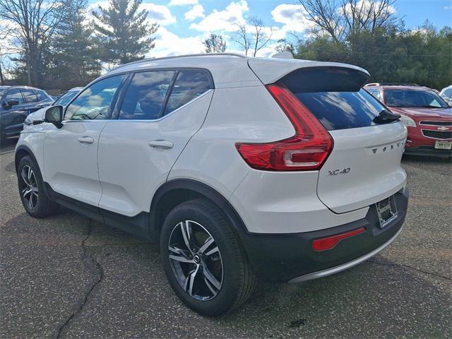 used 2024 Volvo XC40 car, priced at $31,992