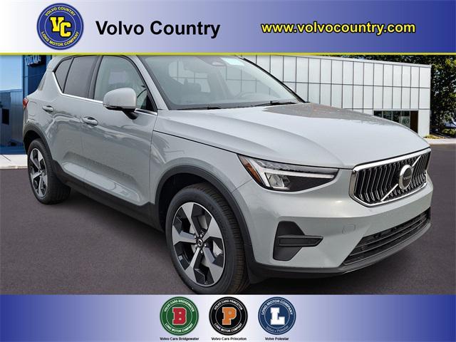 new 2025 Volvo XC40 car, priced at $46,465