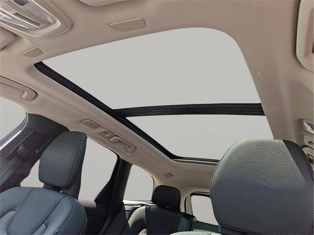 used 2025 Volvo XC60 car, priced at $40,991
