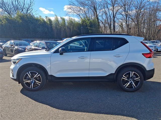 used 2024 Volvo XC40 car, priced at $31,991