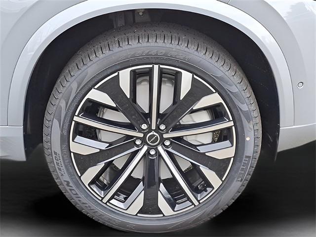 new 2025 Volvo XC90 Plug-In Hybrid car, priced at $82,405