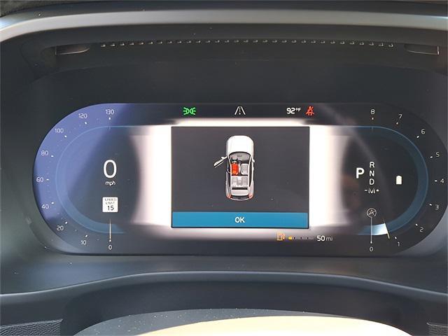 new 2025 Volvo XC40 car, priced at $46,015
