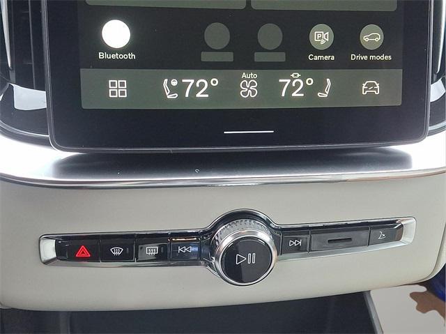 new 2026 Volvo XC90 car, priced at $75,155