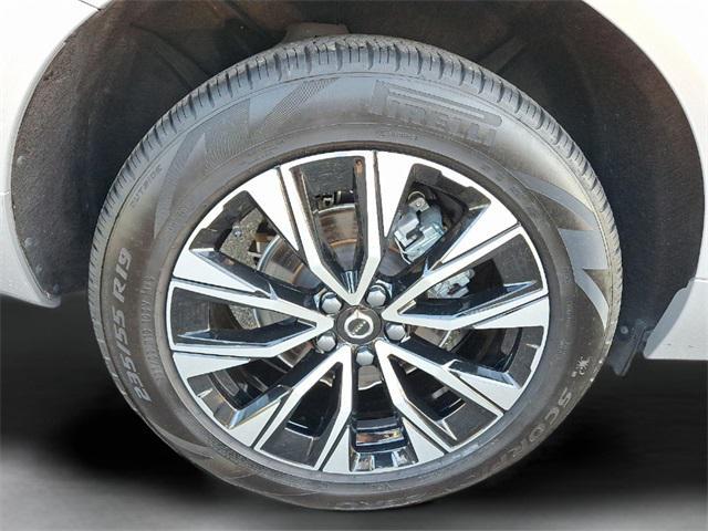 used 2025 Volvo XC60 car, priced at $41,991