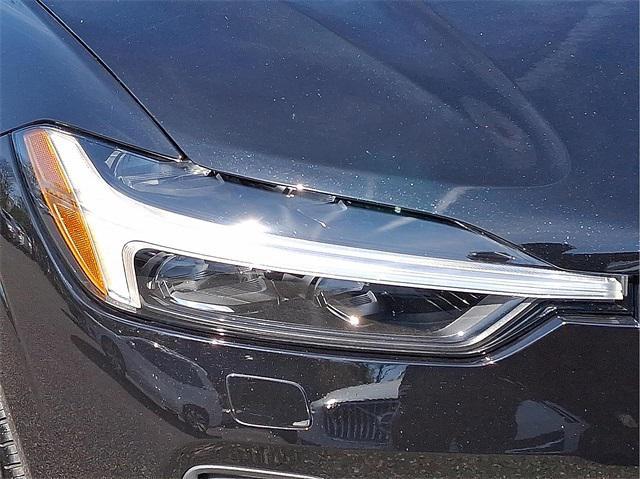 used 2023 Volvo XC60 car, priced at $36,992