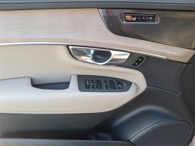 new 2026 Volvo XC90 car, priced at $71,825