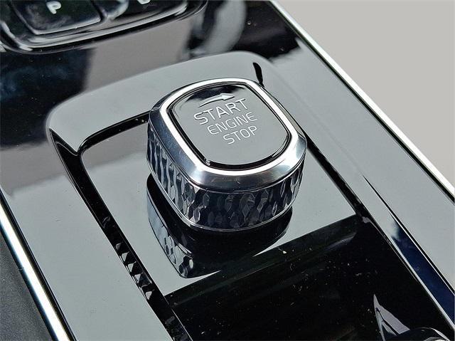 new 2026 Volvo XC90 Plug-In Hybrid car, priced at $81,875
