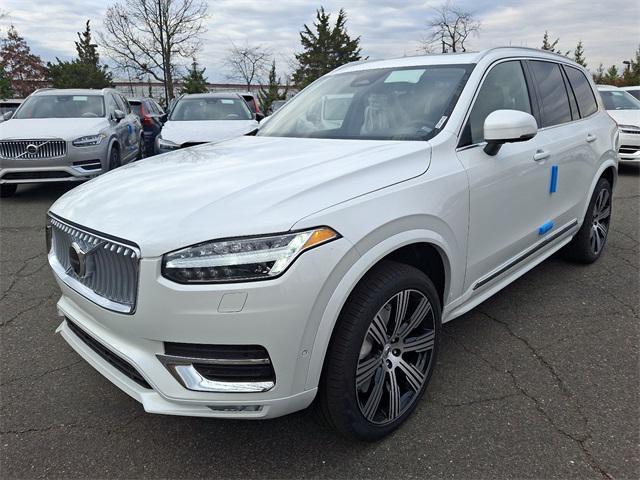 new 2025 Volvo XC90 car, priced at $67,265