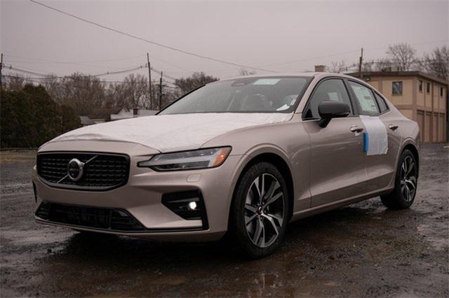 new 2024 Volvo S60 car, priced at $49,480