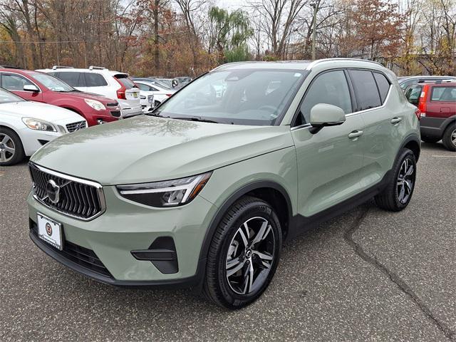 used 2024 Volvo XC40 car, priced at $32,991