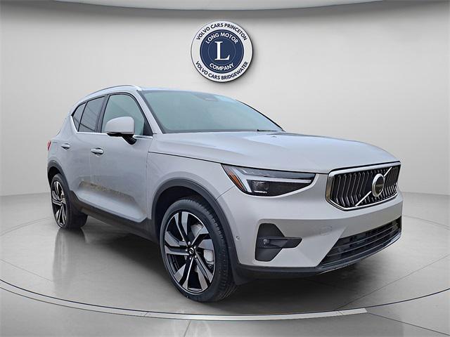 new 2025 Volvo XC40 car, priced at $52,215