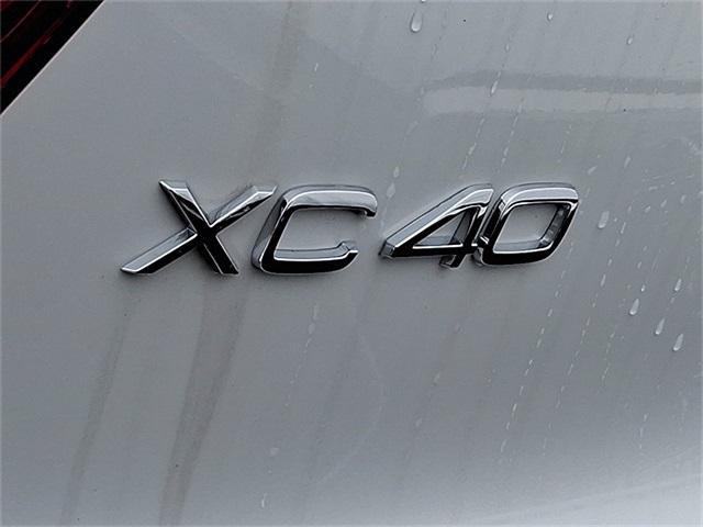 new 2025 Volvo XC40 car, priced at $51,565
