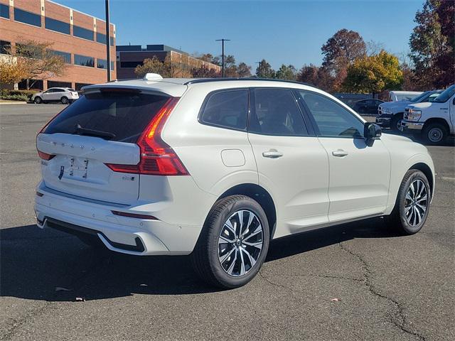 new 2025 Volvo XC60 car, priced at $55,320