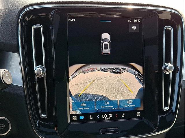 used 2025 Volvo XC40 car, priced at $31,991