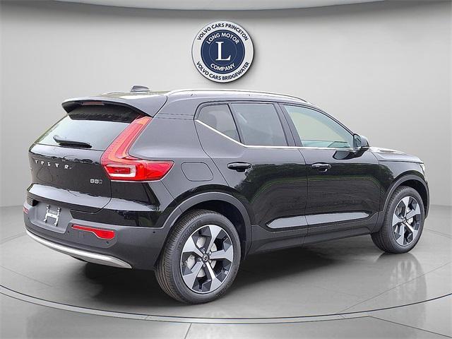 new 2025 Volvo XC40 car, priced at $48,335