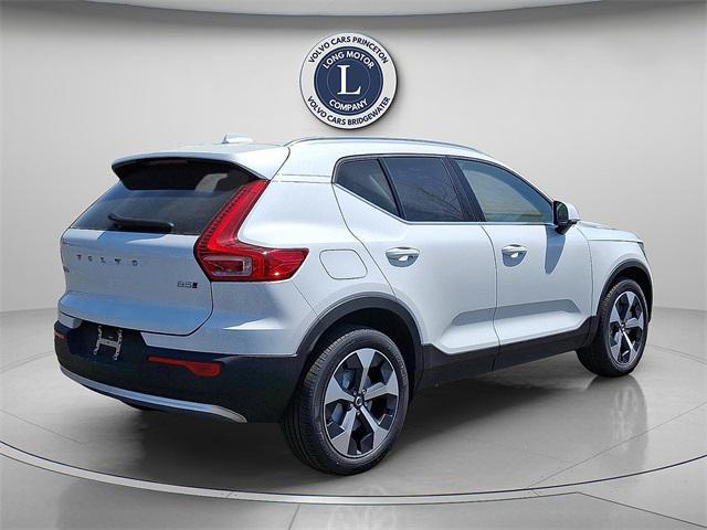 new 2025 Volvo XC40 car, priced at $46,035
