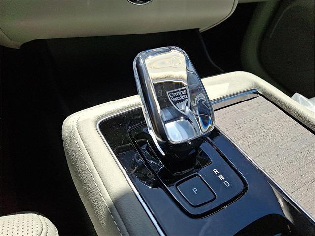 new 2026 Volvo XC90 car, priced at $75,655