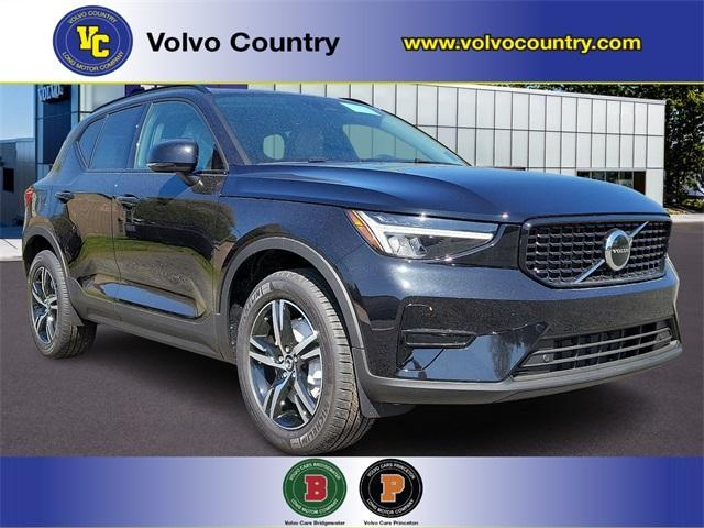 new 2024 Volvo XC40 car, priced at $44,045