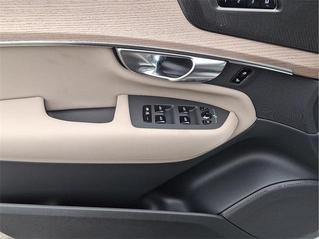 new 2026 Volvo XC90 car, priced at $71,825