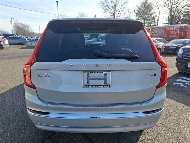 used 2022 Volvo XC90 car, priced at $39,991