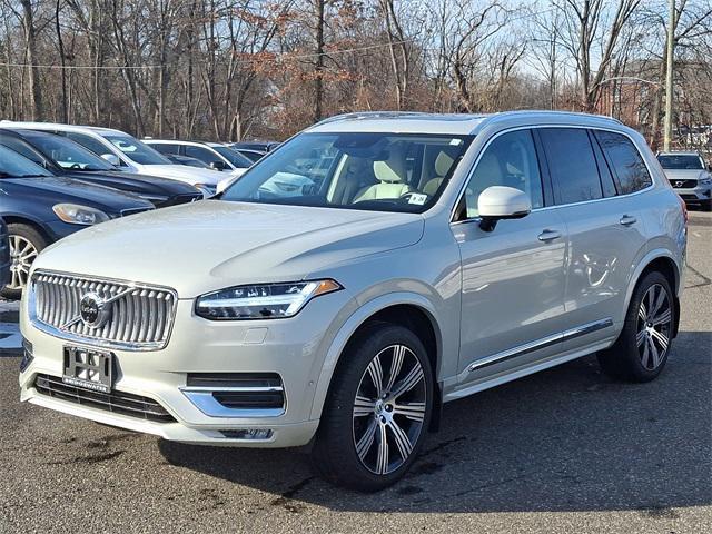 used 2022 Volvo XC90 car, priced at $39,991