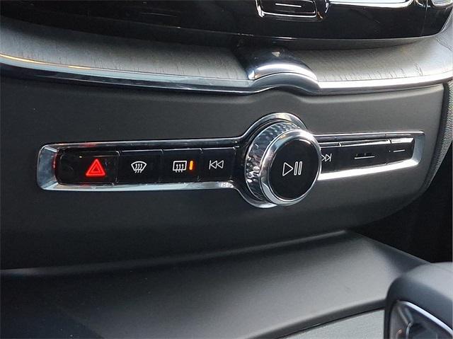 used 2025 Volvo XC60 car, priced at $39,992