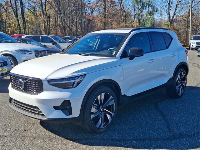 used 2024 Volvo XC40 car, priced at $37,593