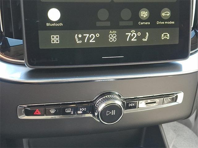 new 2026 Volvo XC90 car, priced at $75,155