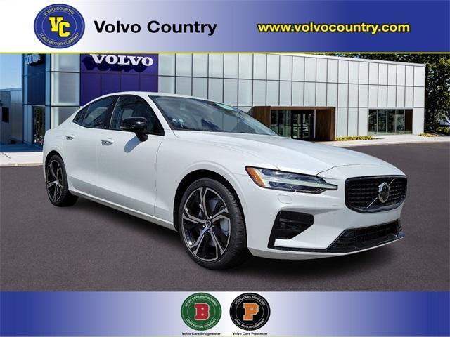 new 2024 Volvo S60 car, priced at $48,125