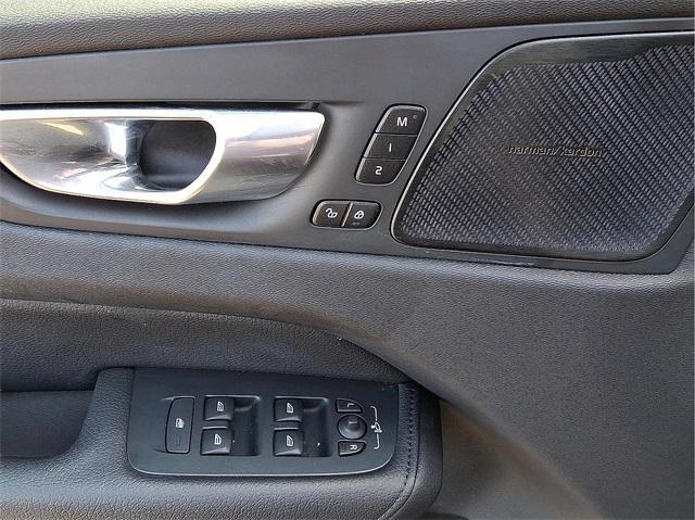 used 2022 Volvo XC60 car, priced at $34,992