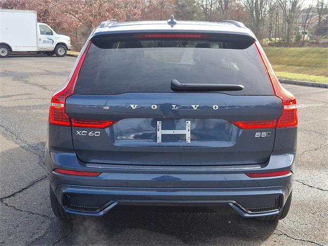 new 2025 Volvo XC60 car, priced at $55,335