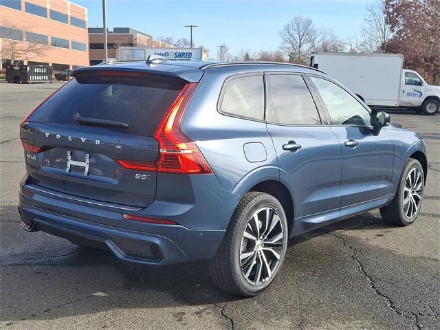 new 2025 Volvo XC60 car, priced at $55,335