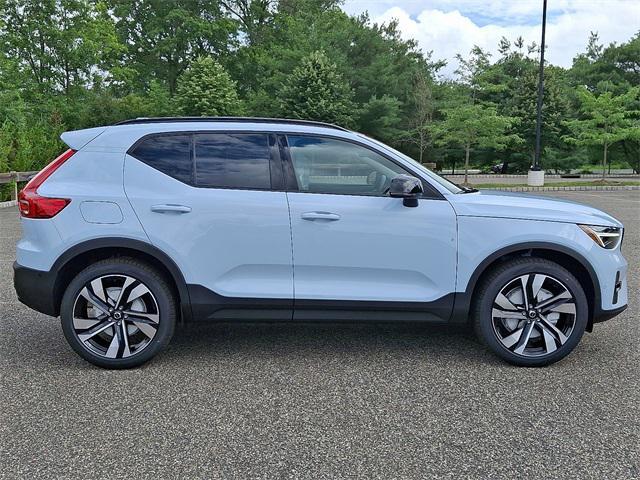 new 2026 Volvo XC40 car, priced at $53,525