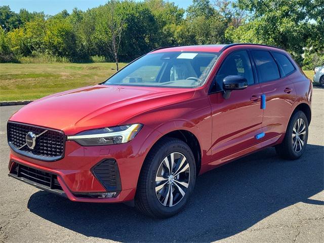 new 2025 Volvo XC60 car, priced at $50,670