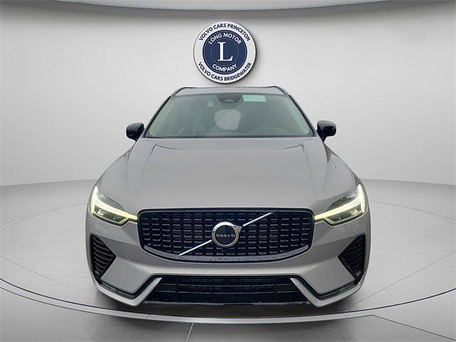 new 2025 Volvo XC60 car, priced at $51,075