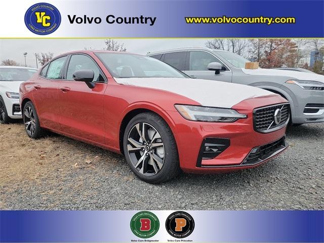 new 2024 Volvo S60 car, priced at $49,480