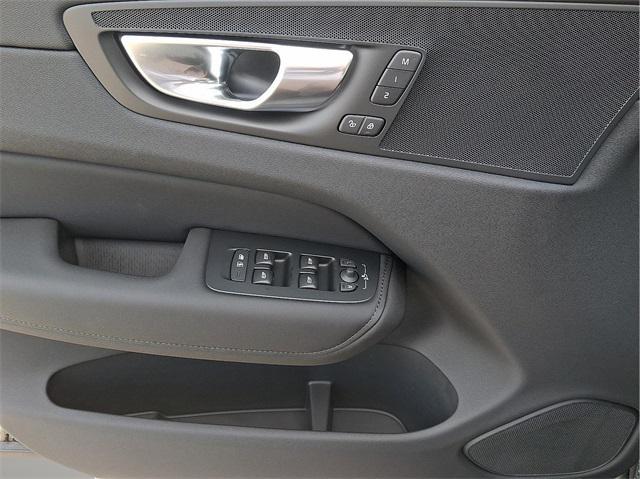 new 2026 Volvo XC60 car, priced at $57,985