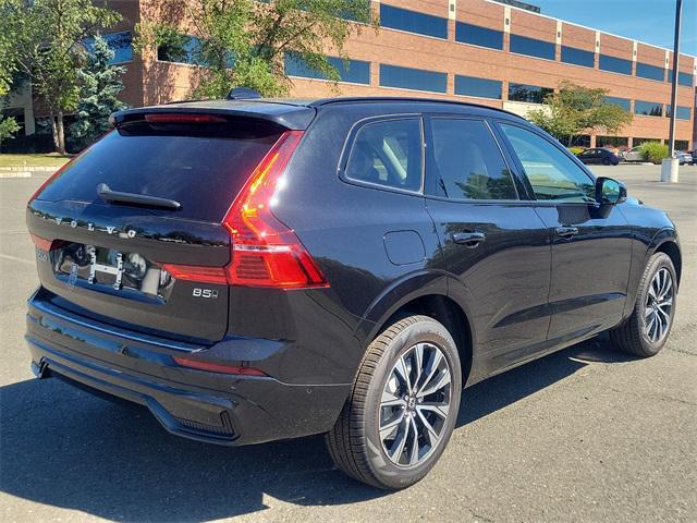 new 2025 Volvo XC60 car, priced at $55,320