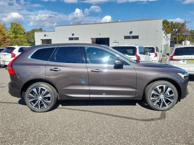 used 2022 Volvo XC60 car, priced at $34,992