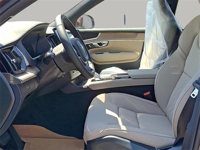 new 2026 Volvo XC90 car, priced at $71,105