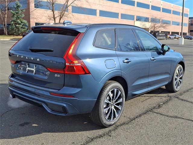 new 2025 Volvo XC60 car, priced at $51,075