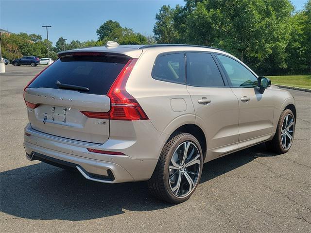 new 2025 Volvo XC60 car, priced at $60,635