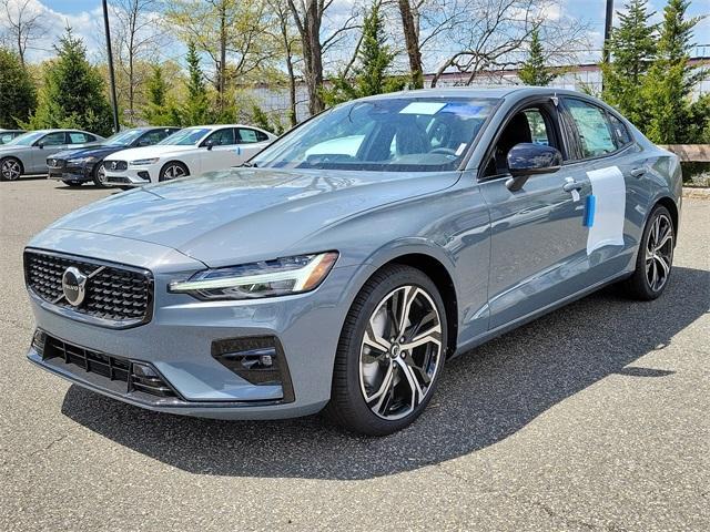 new 2024 Volvo S60 car, priced at $47,880