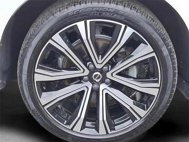 used 2023 Volvo XC60 car, priced at $38,993