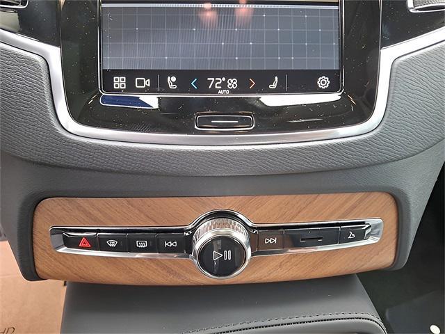 new 2025 Volvo XC90 car, priced at $68,455