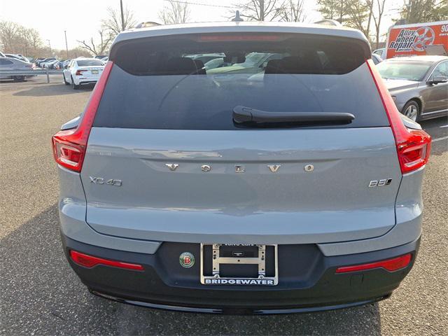 used 2024 Volvo XC40 car, priced at $31,992