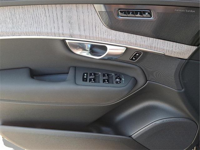 new 2026 Volvo XC90 car, priced at $75,950